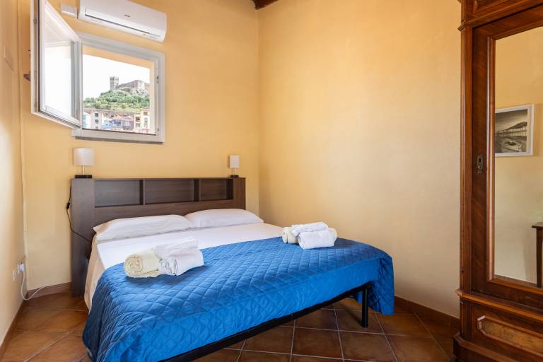 Apartment 'L'attico Sul Fiume' with Private Terrace, Wi-Fi and Air Conditioning — photo 5