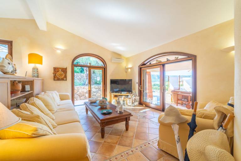 Fully equipped villa with yard, terrace & barbecue | Close to the beach | Pets allowed — photo 4