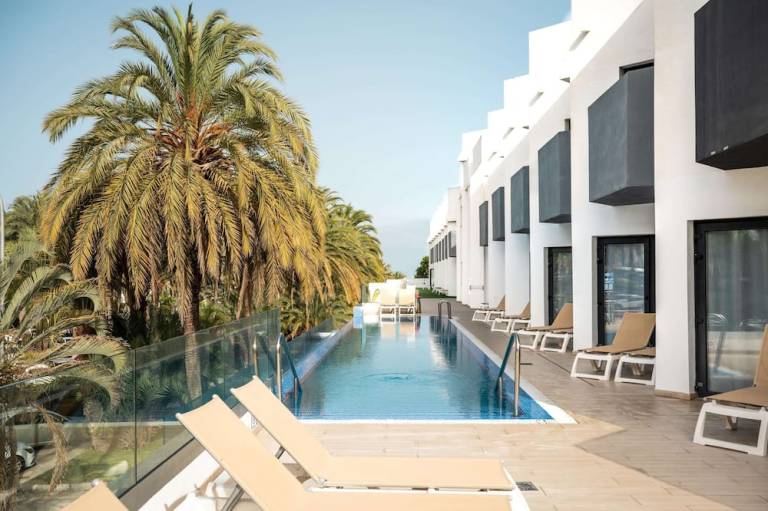 Aparthotel  Playa de la Américas