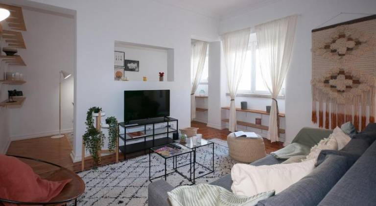 Fully equipped apartment | Suitable for remote work | Pets are welcome — photo 2