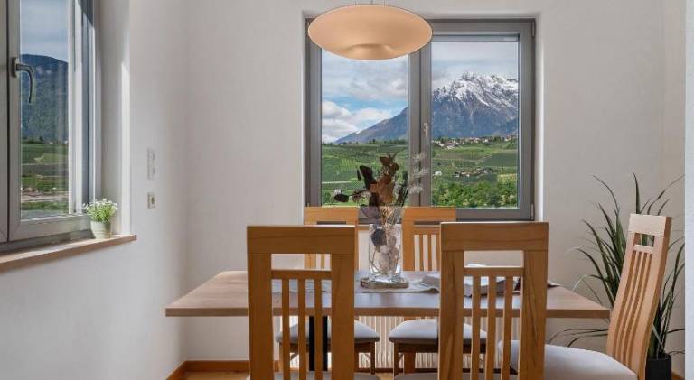Rental apartment with 2 rooms for 5 persons — photo 3