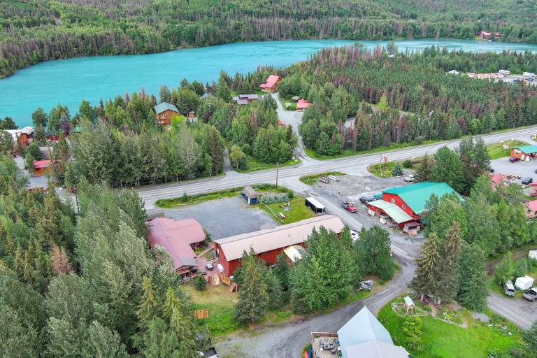 Kenai River Across Street! Mtn-View Retreat — photo 2