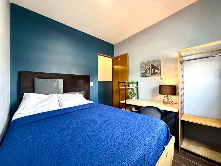 Hostel Santa María La Ribera