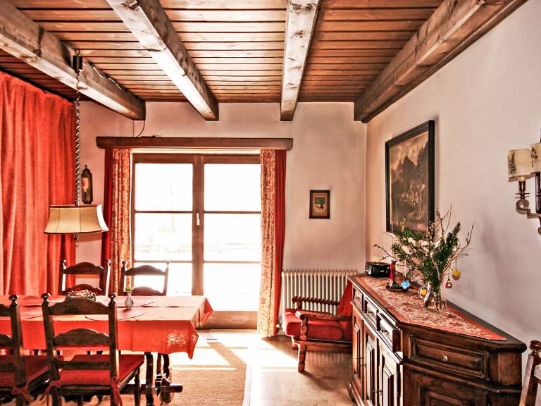 Holiday apartment with yard, terrace & barbeque — photo 3