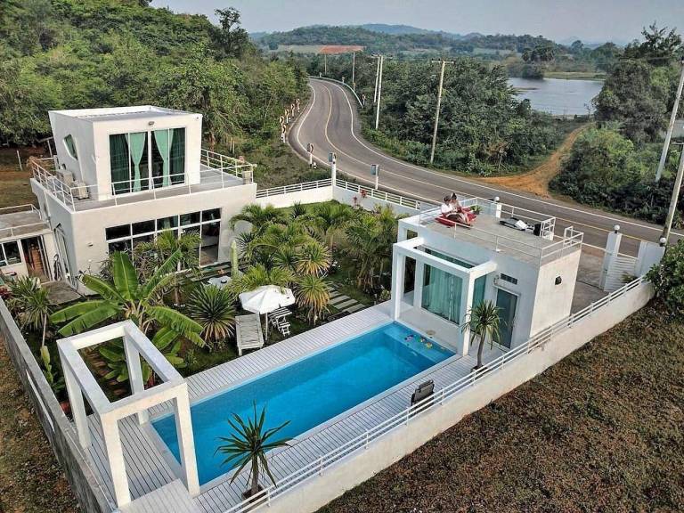 Private Lap Pool, 2 bdrm Pranburi Villa near beach in Sam Roi Yot