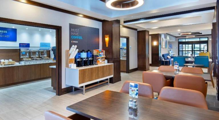 Holiday Inn Express Hotel & Suites Ooltewah Springs - Chattanooga By IHG — photo 4