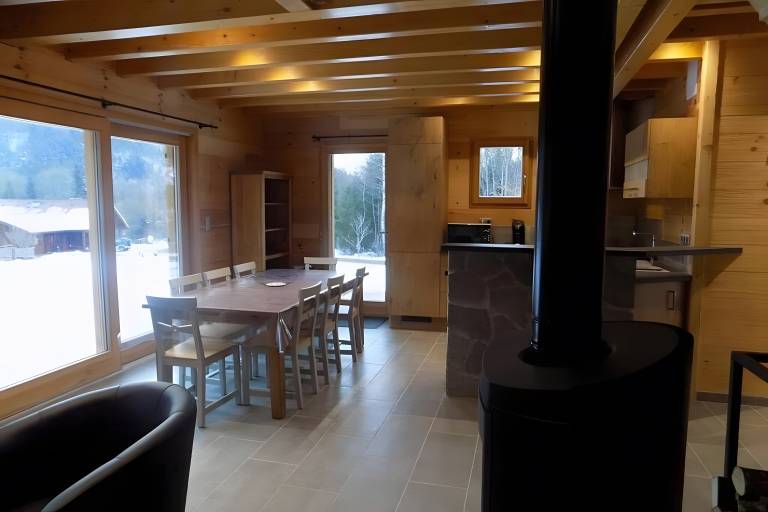 Chalet for 12 Guests with Pond – 5 Bedrooms — photo 4