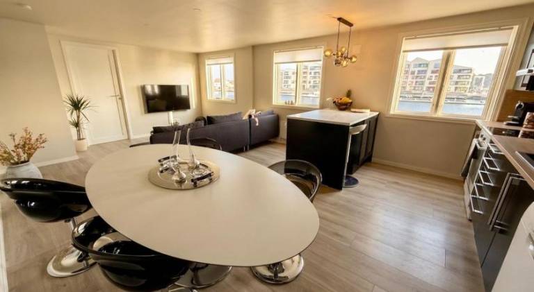 Rental apartment with 4 rooms for 8 persons — photo 3