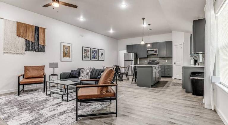 Entire home in Oklahoma City, Oklahoma, United States — photo 3