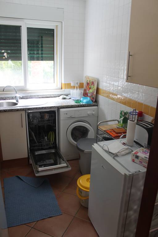 Children-friendly rental apartment with yard & pool | Pet-friendly — photo 4