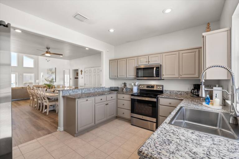 Island Star - 105 Spanish Ct — photo 5