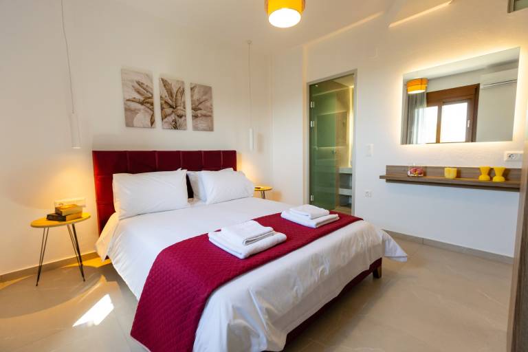 Holiday apartment with barbecue, garden & patio | Sea view — photo 4