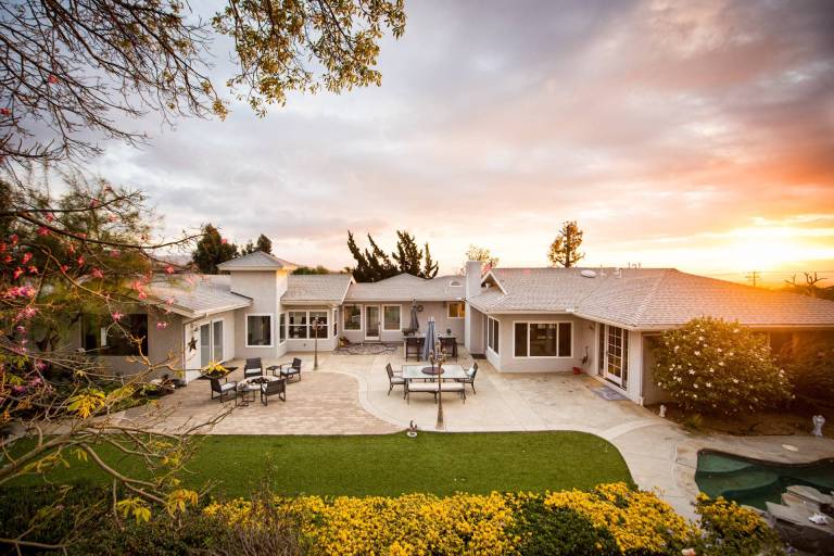 Family-friendly house with jacuzzi, fast internet & BBQ | Mountain view | Dogs allowed — photo 3