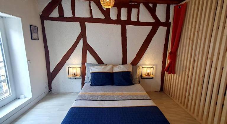 Rental apartment with 1 room for 4 persons in Auxerre