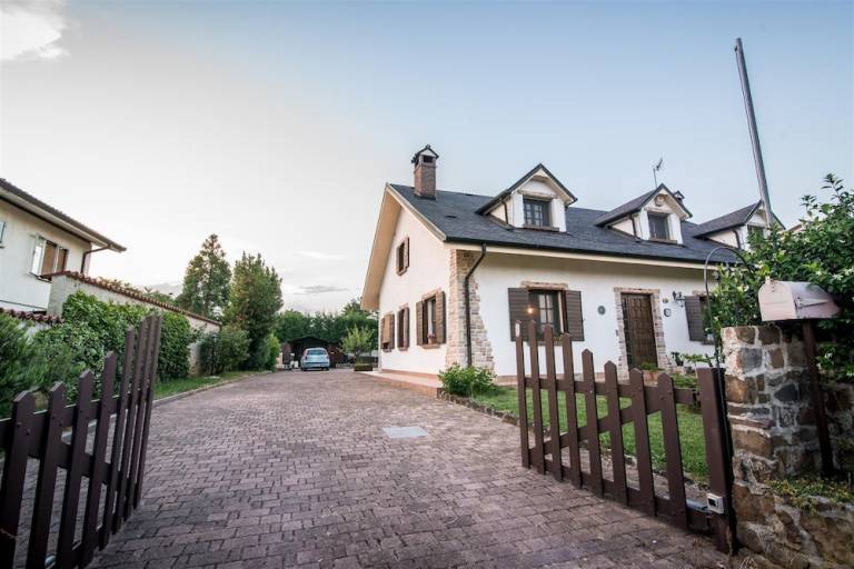 Apartma  Kojsko