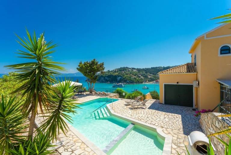 Villa  Paxos