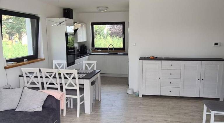 Charming vacation home with jacuzzi | Pet-friendly — photo 4