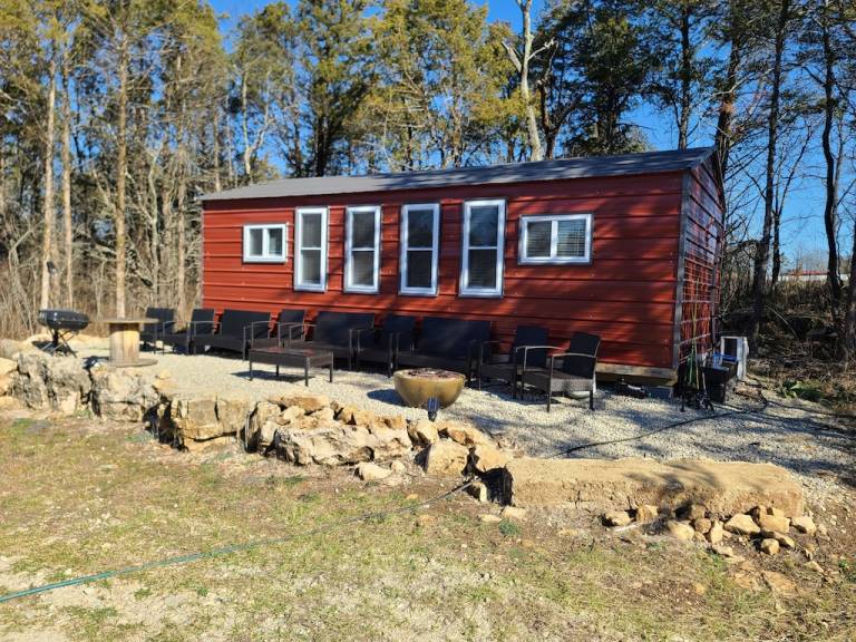 Cabin Leadwood