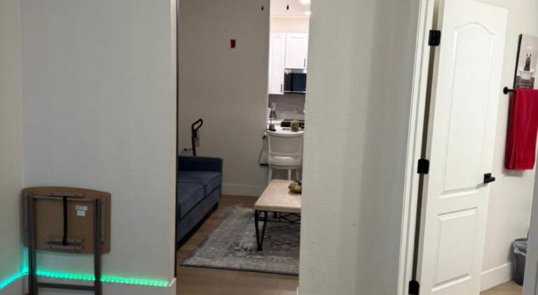 Rental apartment with pool — photo 3