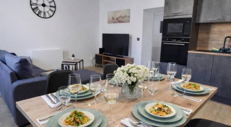 Holiday apartment with 1 room for 6 persons in Epinal