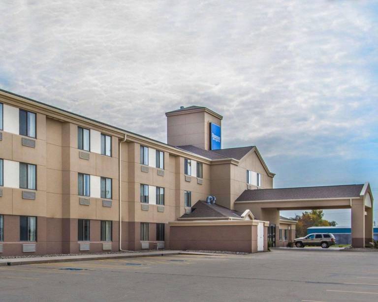 Rodeway Inn in Fremont, NE