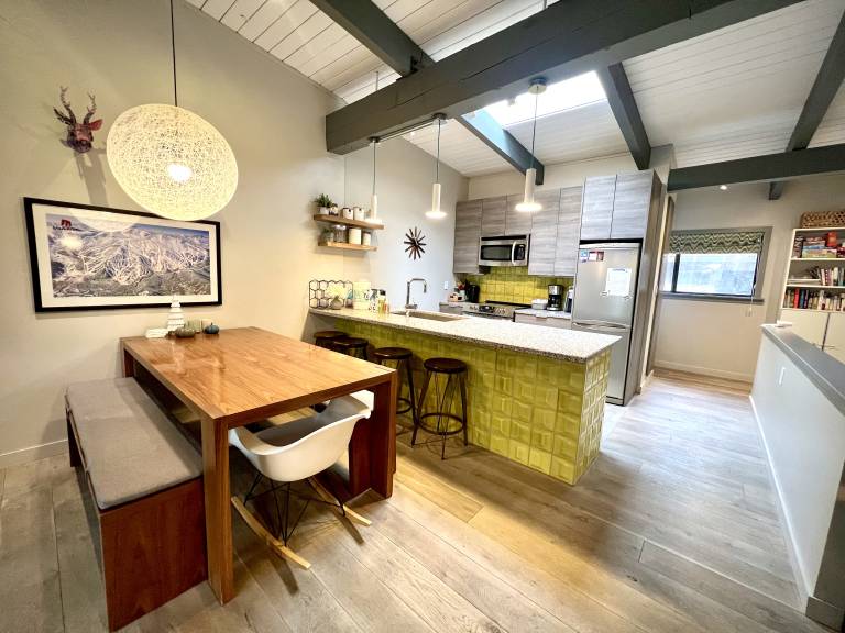 House | Mountain view — photo 3