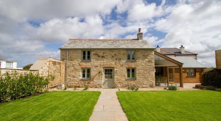 Vacation home with 3 rooms for 6 persons in Newquay