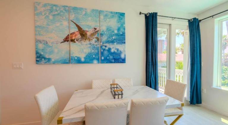 Fully equipped ample holiday apartment with barbecue & private pool | Close to the beach | Dogs allowed — photo 3