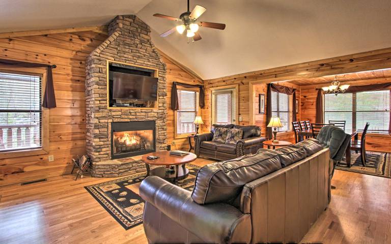 Cabin with barbeque & jacuzzi | Mountain view — photo 2