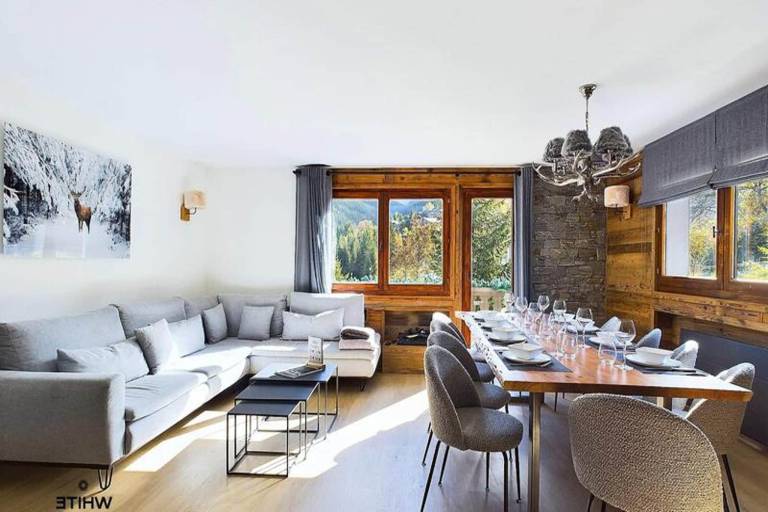 Holiday apartment with 3 rooms for 10 persons in Courchevel
