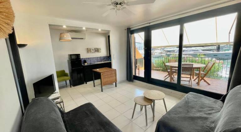 Apartment | Close to the beach | Pets allowed — photo 2