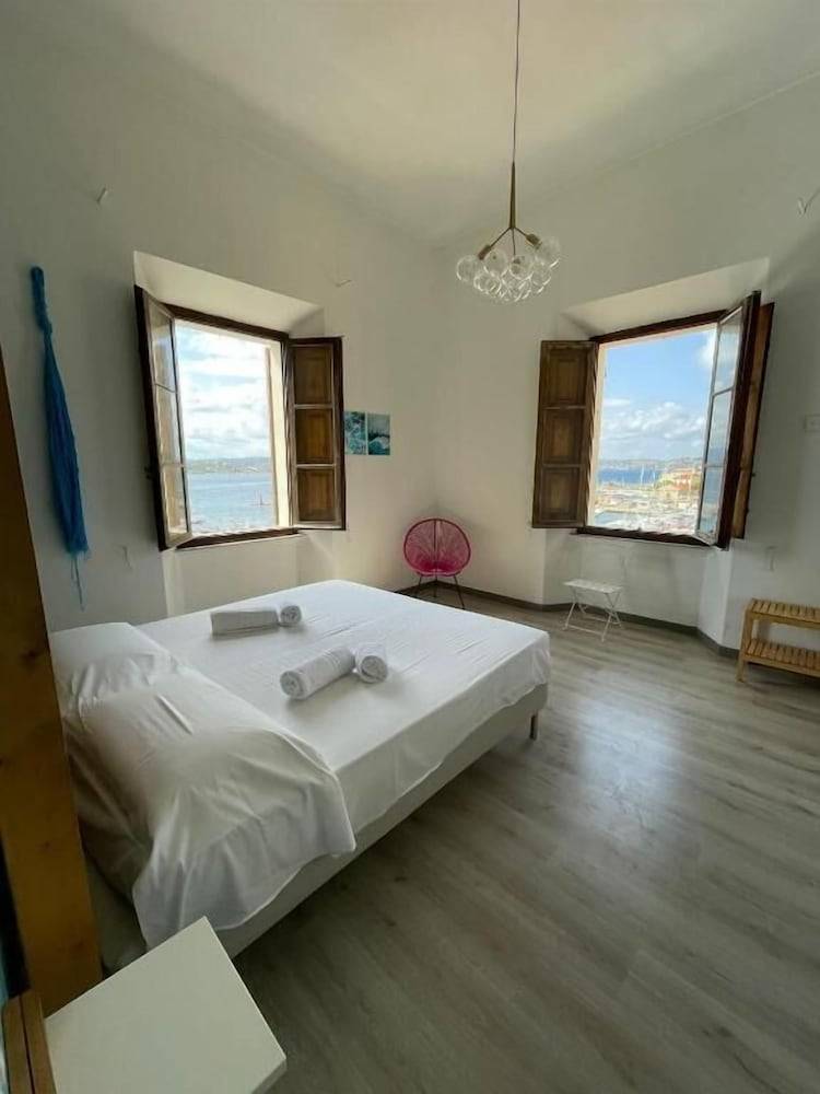 Bed & Breakfast La Maddalena