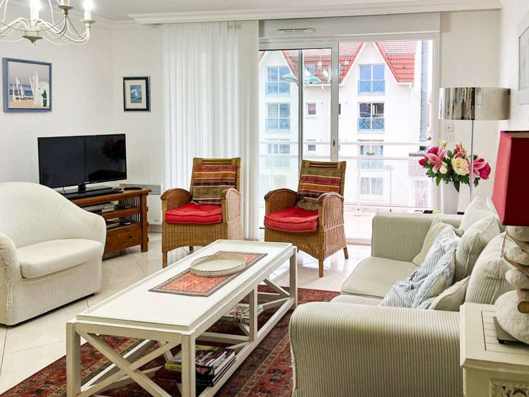 Holiday apartment | Pet-friendly in Montreuil