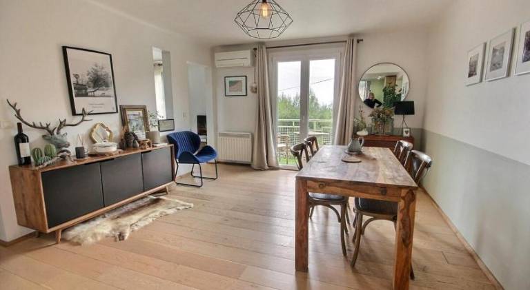 Holiday apartment with 2 rooms for 4 persons in Cassis