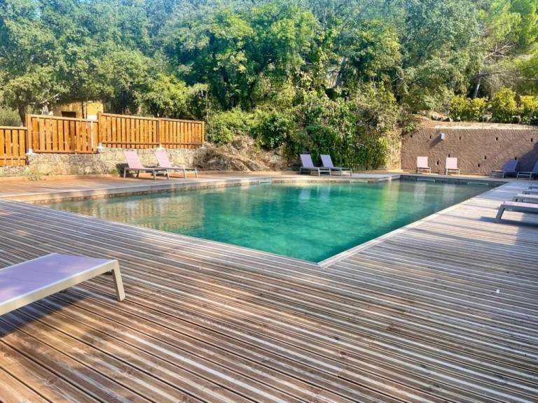 Camping with pool & patio | Dogs allowed — photo 2