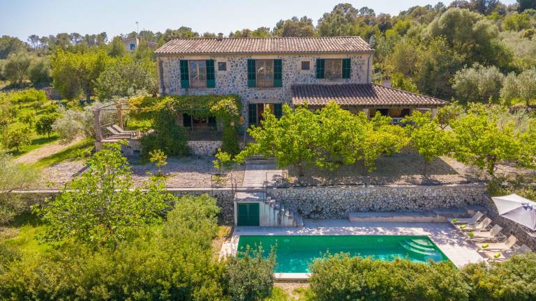 600 m&sup2; Villa