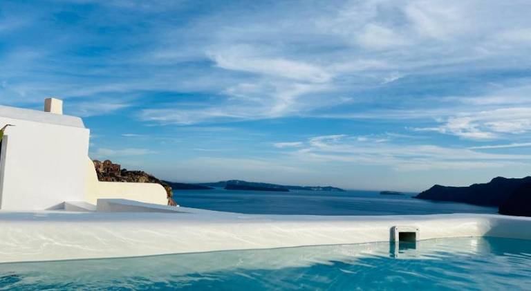 House with terrace, garden & hot tub | Suitable for remote work | Pets allowed — photo 5
