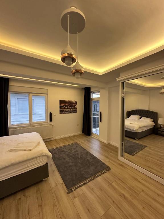 Vila Döşemealtı