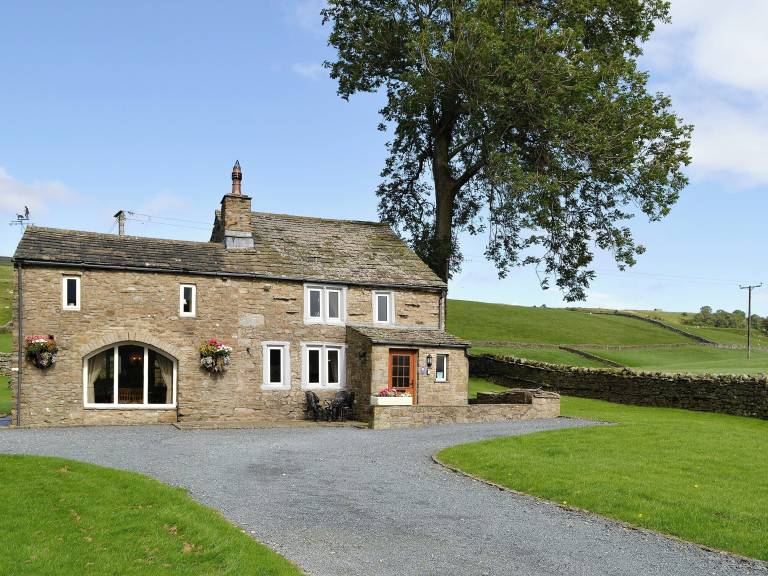 Cottage  Countersett
