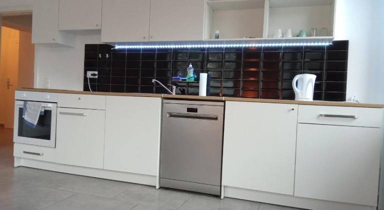 Apartment with 2 rooms for 6 persons — photo 2
