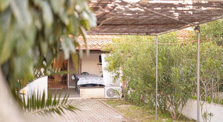 Rental apartment with 2 rooms for 4 persons in Posada
