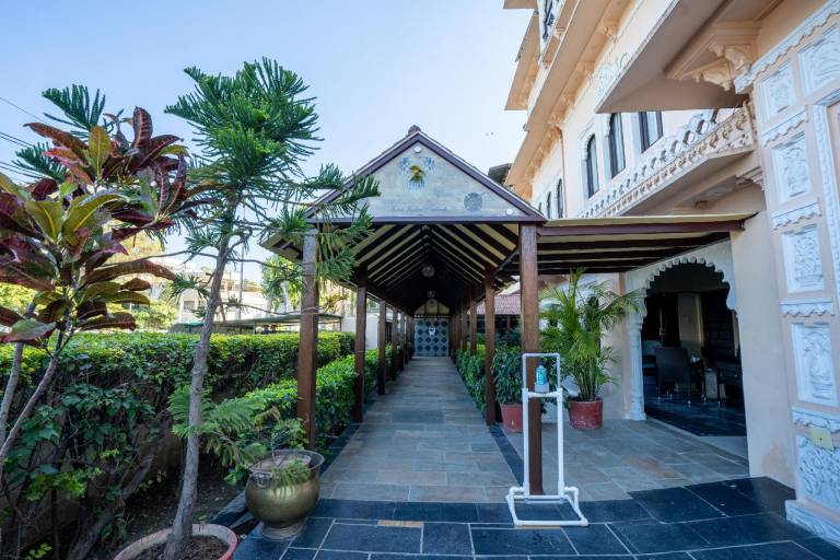 INDER PRAKASH LAKE FACING BOUTIQUE HOTEL — photo 4