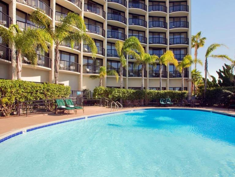 Hilton San Diego Airport/Harbor Island in San Diego, CA
