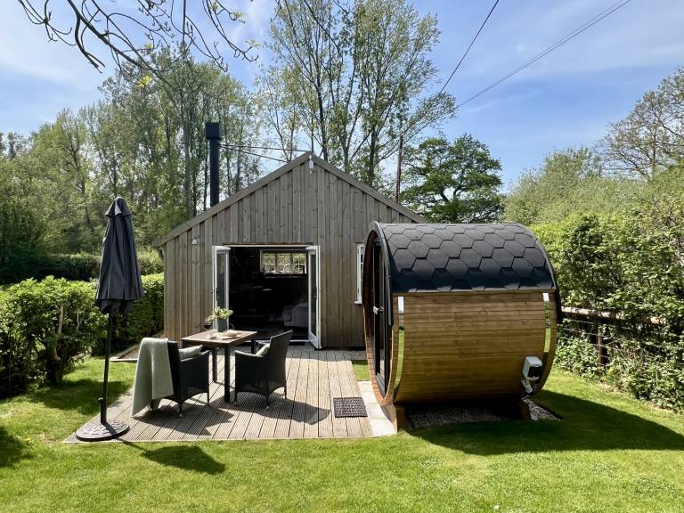 Cottage  Thorncombe