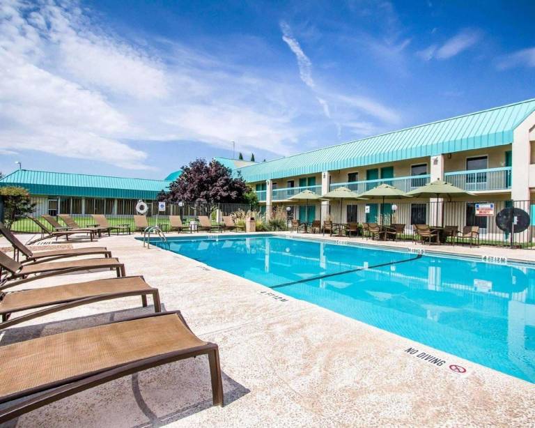 Quality Inn Deming in Deming, NM