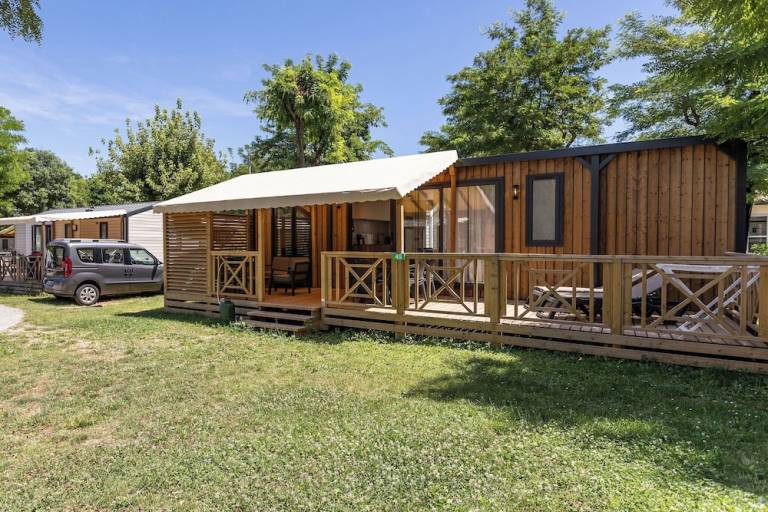 Camping  Salavas