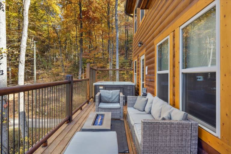 A Pine Choice is a Newly Built 2 Bedroom Luxury Cabin Minutes from Gatlinburg and Pigeon Forge! — photo 4