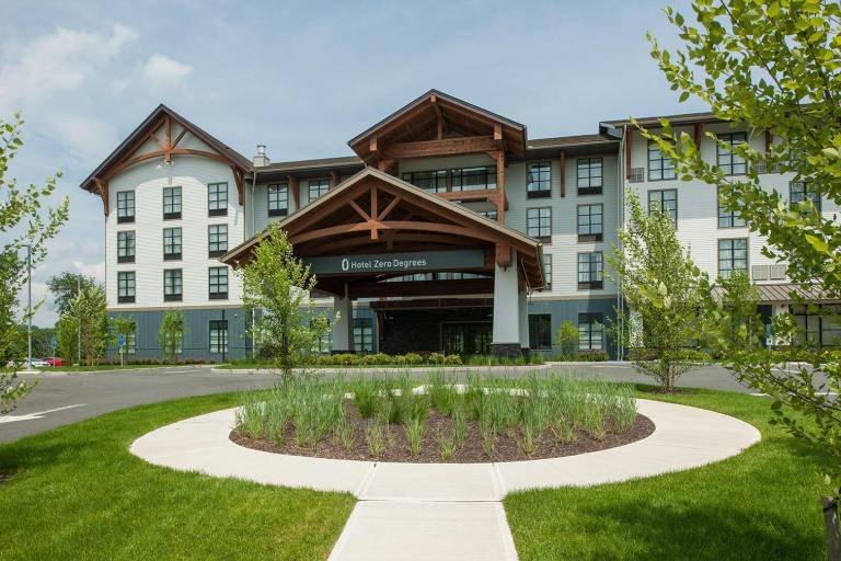 Hotel Zero Degrees Danbury in Fairfield, CT