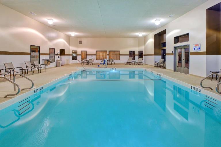 Hampton Inn Gaylord — photo 3
