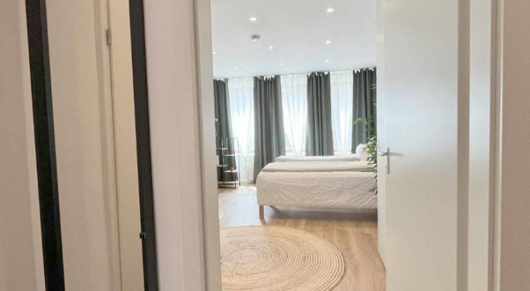Rental apartment with 3 rooms for 6 persons — photo 2